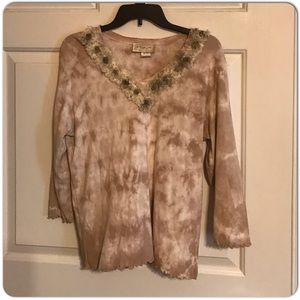 Lynn Yang Nature Art Splotchy Tie-Dye V-neck Top